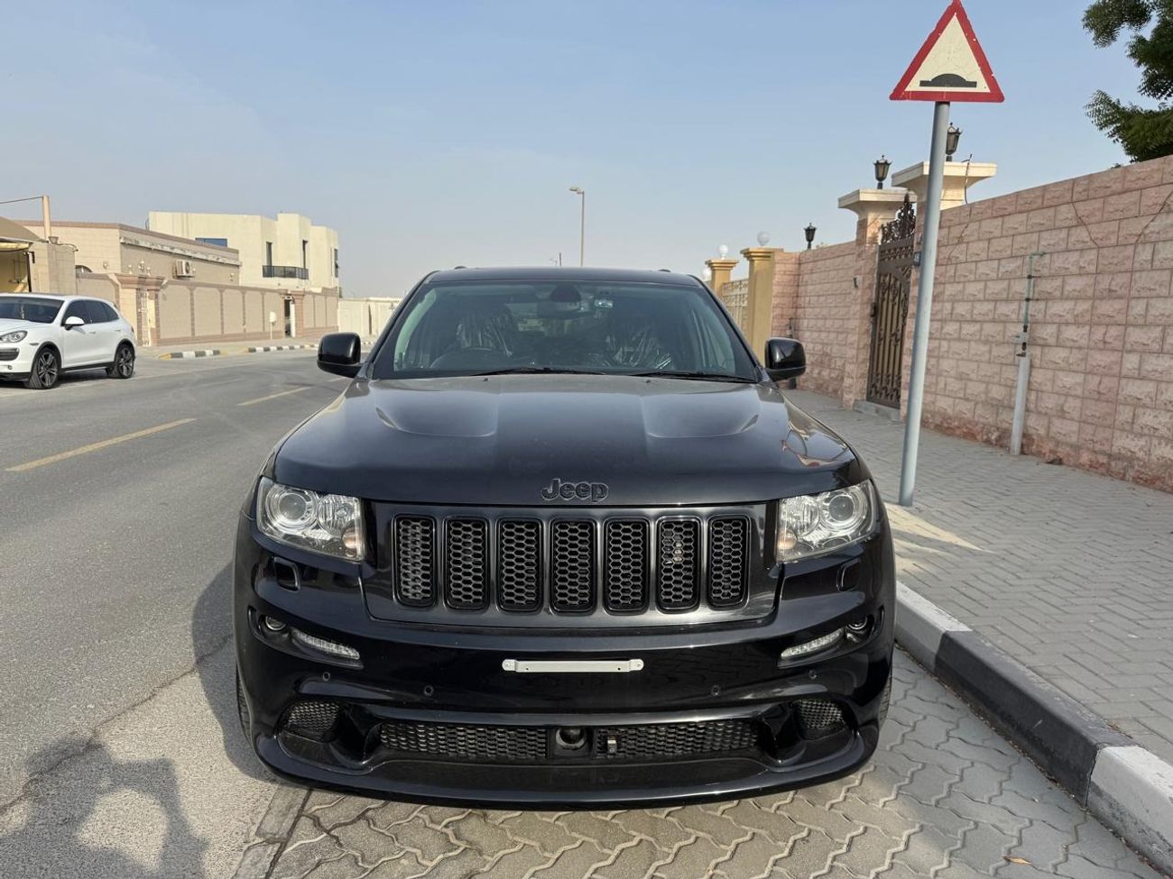 جيب جراند شيروكي SRT 6.4L