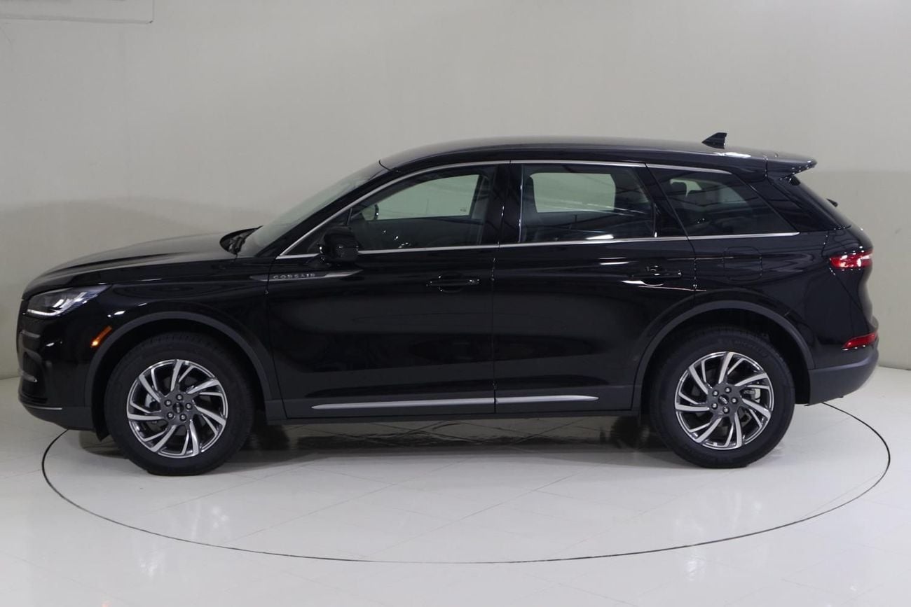 لينكولن كورساير STD AWD STD AWD