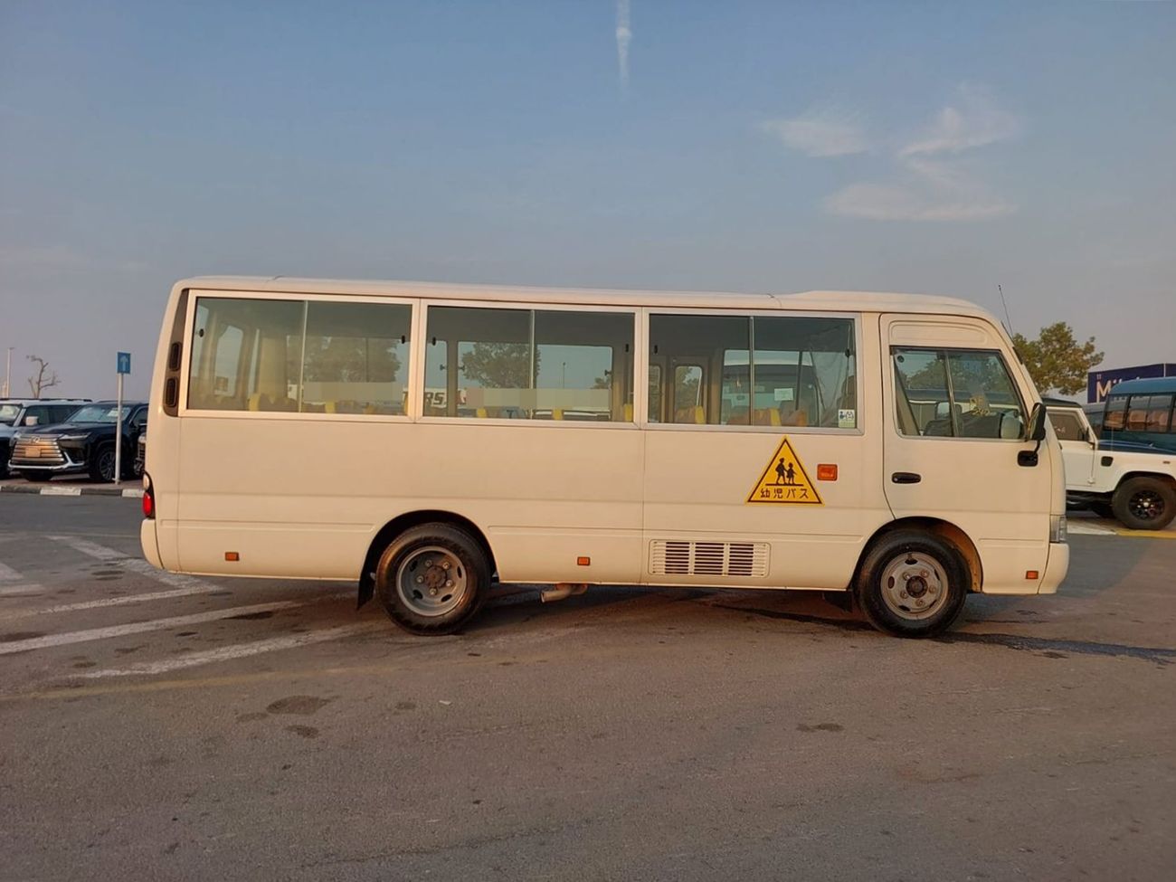 تويوتا كوستر TOYOTA COASTER BUS RHD 2011 MODEL 4.0 L DIESEL AUTOMATIC(PM53468)