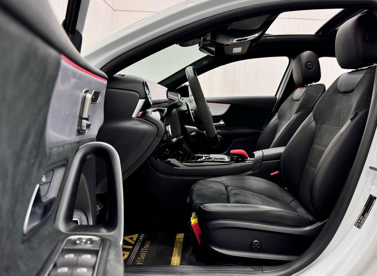 Mercedes-Benz A 35 AMG Premium 2021 Mercedes Benz A35 AMG 4MATIC Aerodynamic Package, Nov 2025 Mercedes Warranty, Full Opti