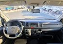 تويوتا هاياس Toyota Hiace Std Roof  15 Seater 2.7l Petrol M/T RWD White Color 2026 Model