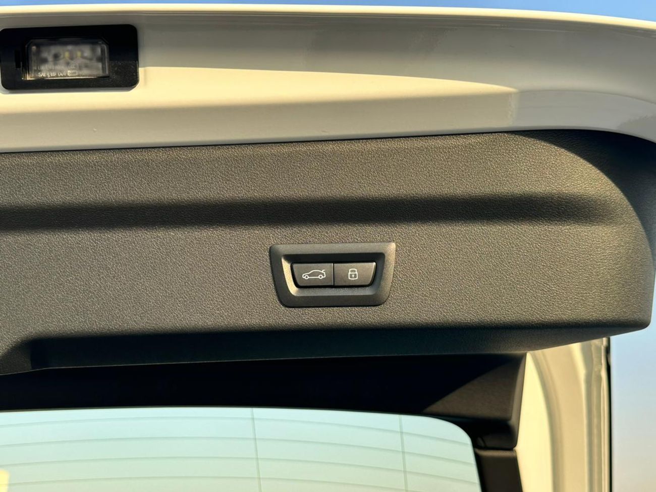 بي أم دبليو X2 XDRIVE 2.0, HARMAN SOUNDSYSTEM, PANORAMIC ROOF, KEYLESS ENTRY , MODEL 2026 GCC SPECS