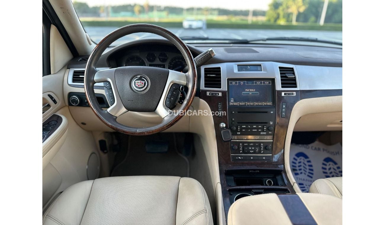 كاديلاك إسكالاد Cadillac Escalade 2007 GCC // Good Condition