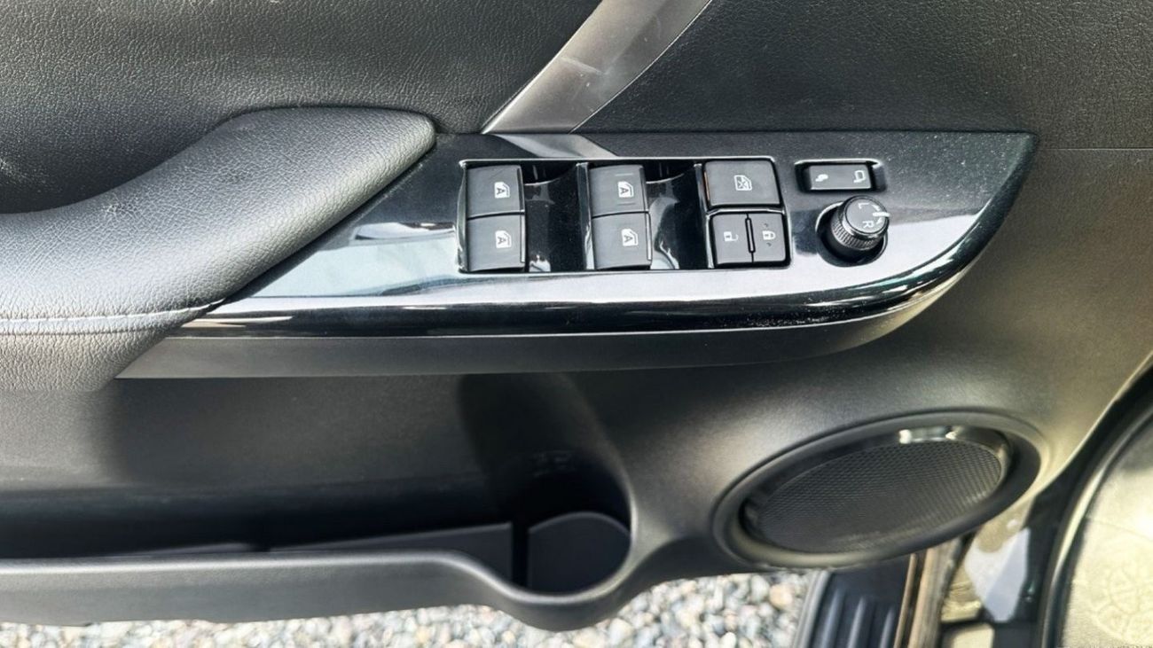 Toyota Fortuner 2.8L EXECUTIVE 4X4 TURBO ABS AIRBAGS AT