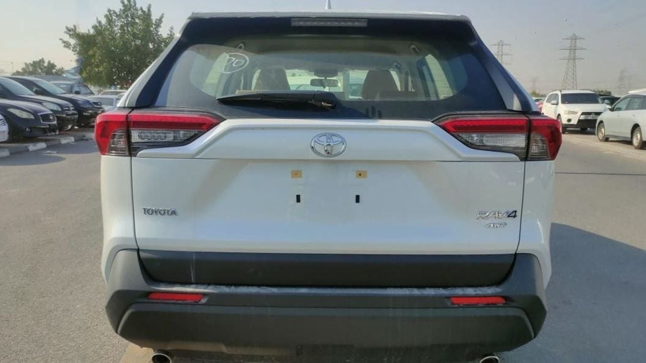 تويوتا راف ٤ LE 2.5L AWD 2023YM