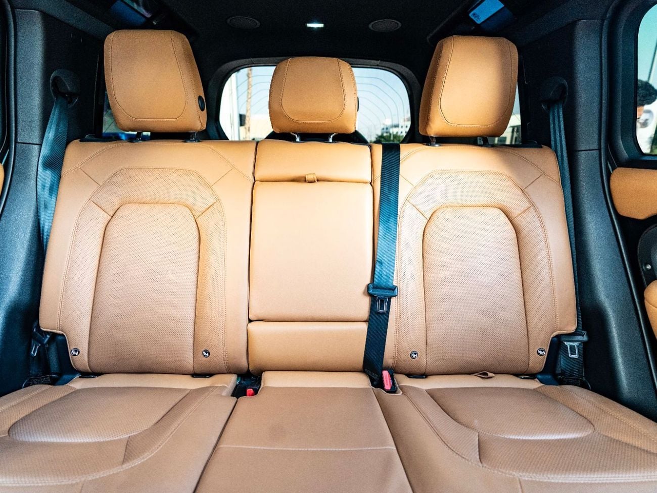 Land Rover Defender 90 X P525 5.0L