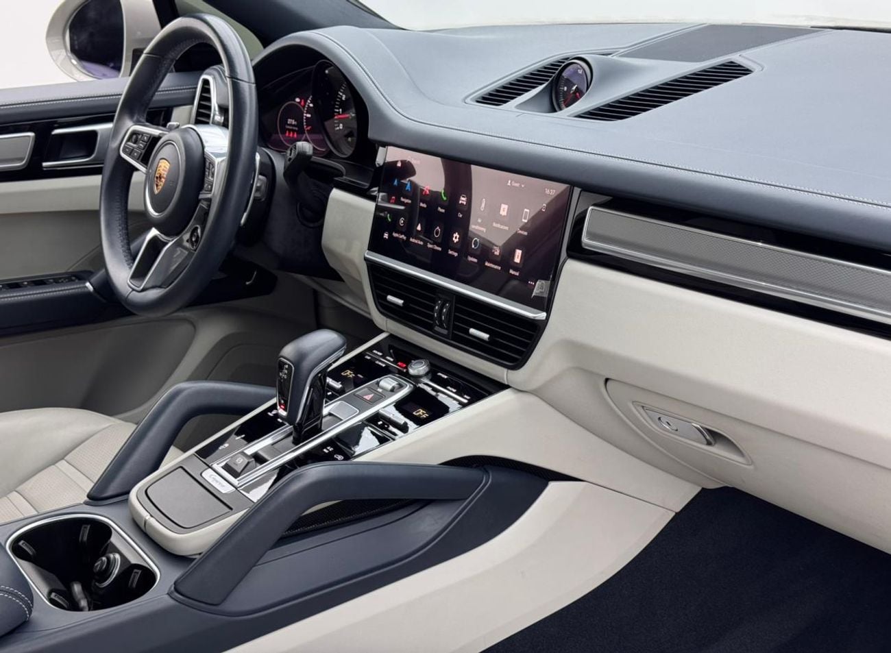 بورش كايان Base Coupe 2022 Porsche Cayenne Coupe Platinum Edition, Warranty, Full Service History, Fully Loaded