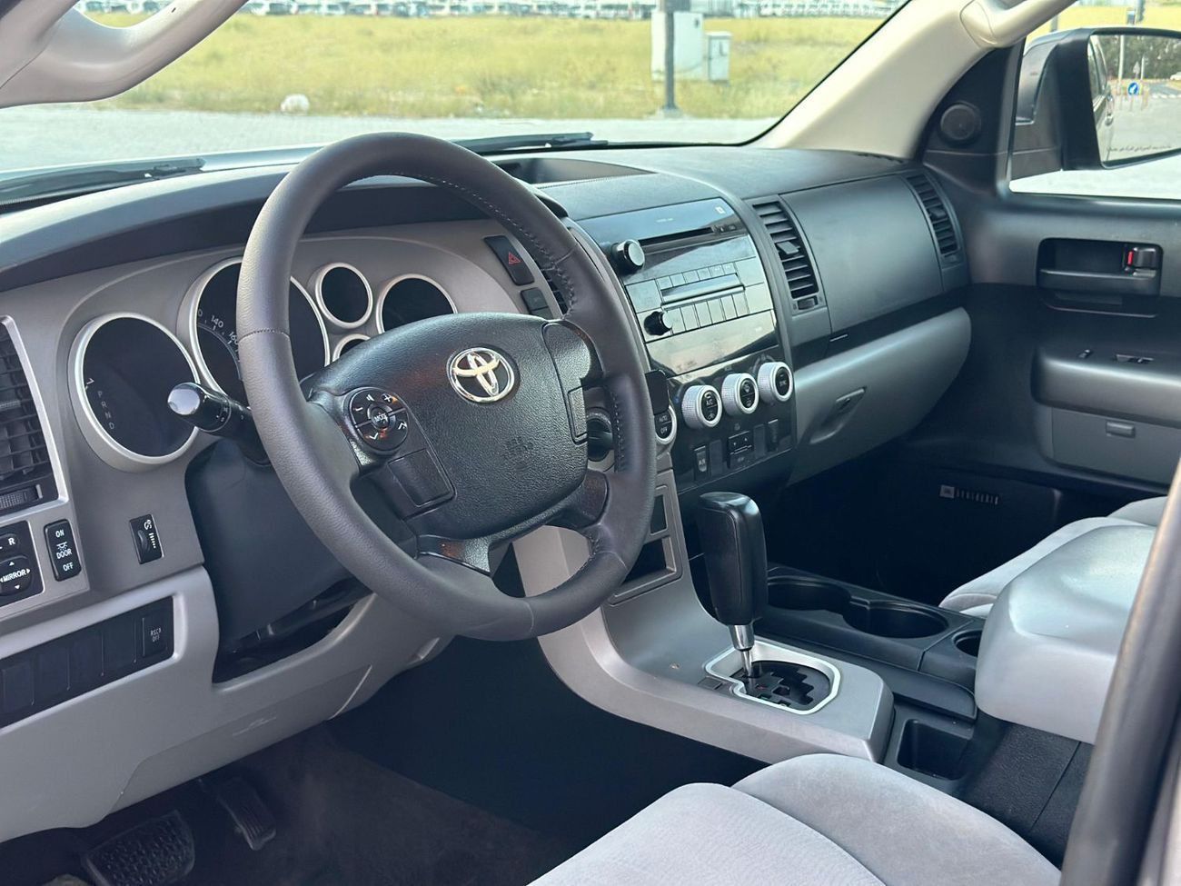 Toyota Sequoia