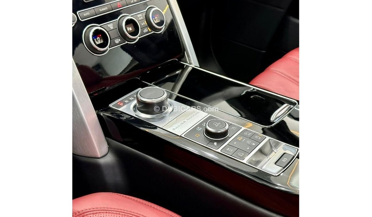 Land Rover Range Rover 2016 Range Rover Vogue SE Supercharged, Warranty, Service History, GCC