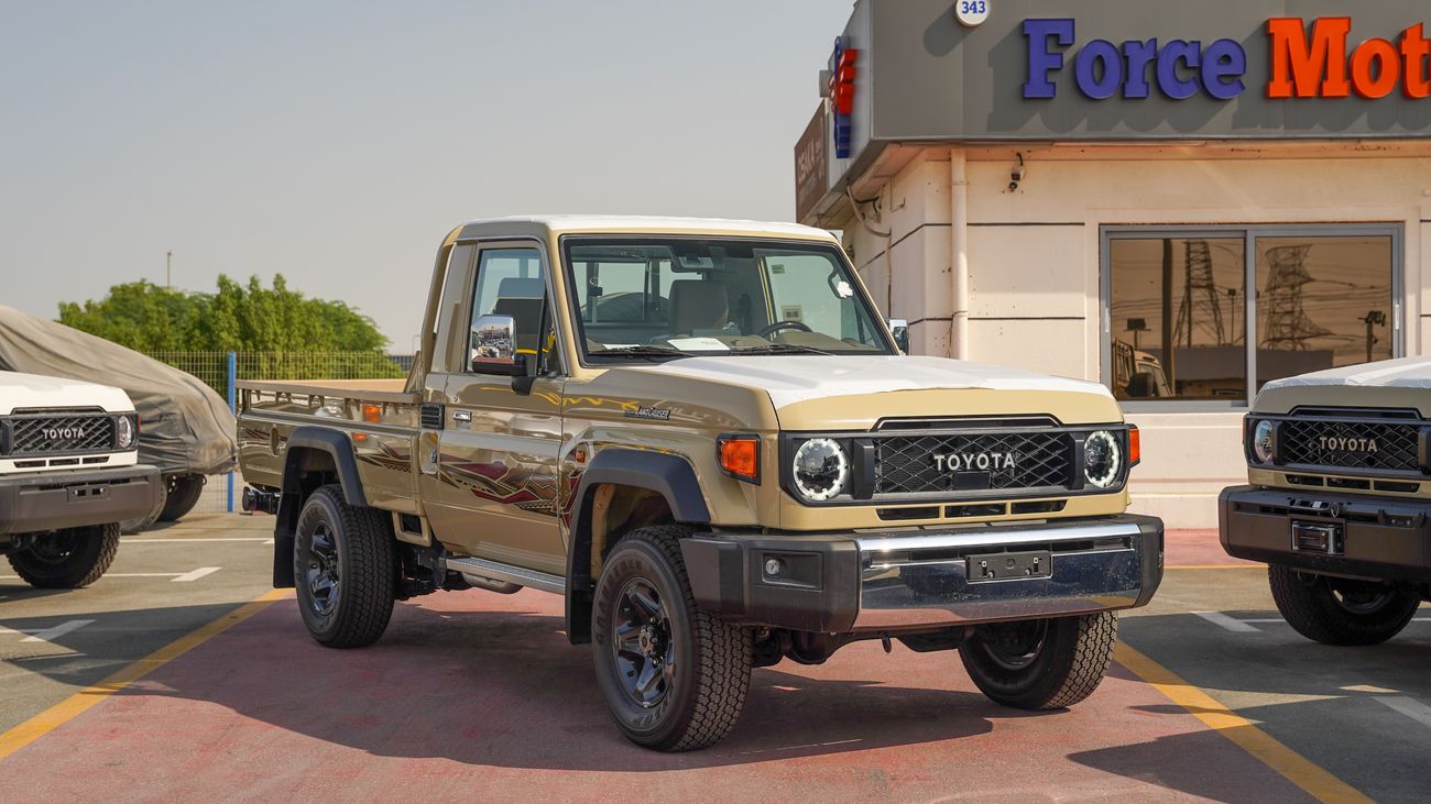 Toyota Land Cruiser Pick Up