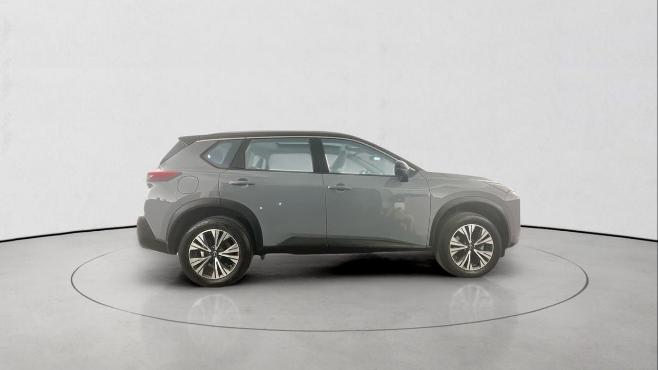 نيسان إكس تريل 2.5 SV 4WD 7STR AUTO | شامل الضمان | 0 ﺪﻔﻋﺓ ﺃﻮﻟﻯ