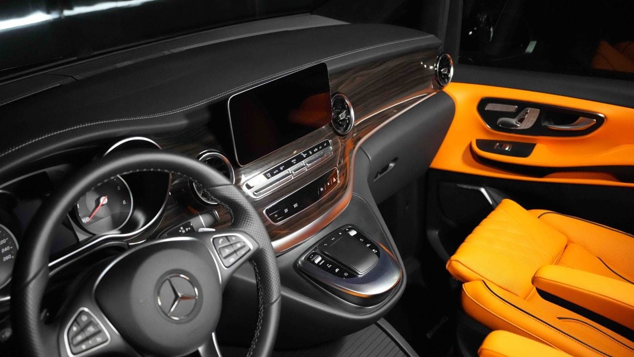 مرسيدس بنز V 250 | LIMITED OFFER | V CLASS LONG WHEELBASE | MAYBACH KIT | IMMACULATE CONDITION