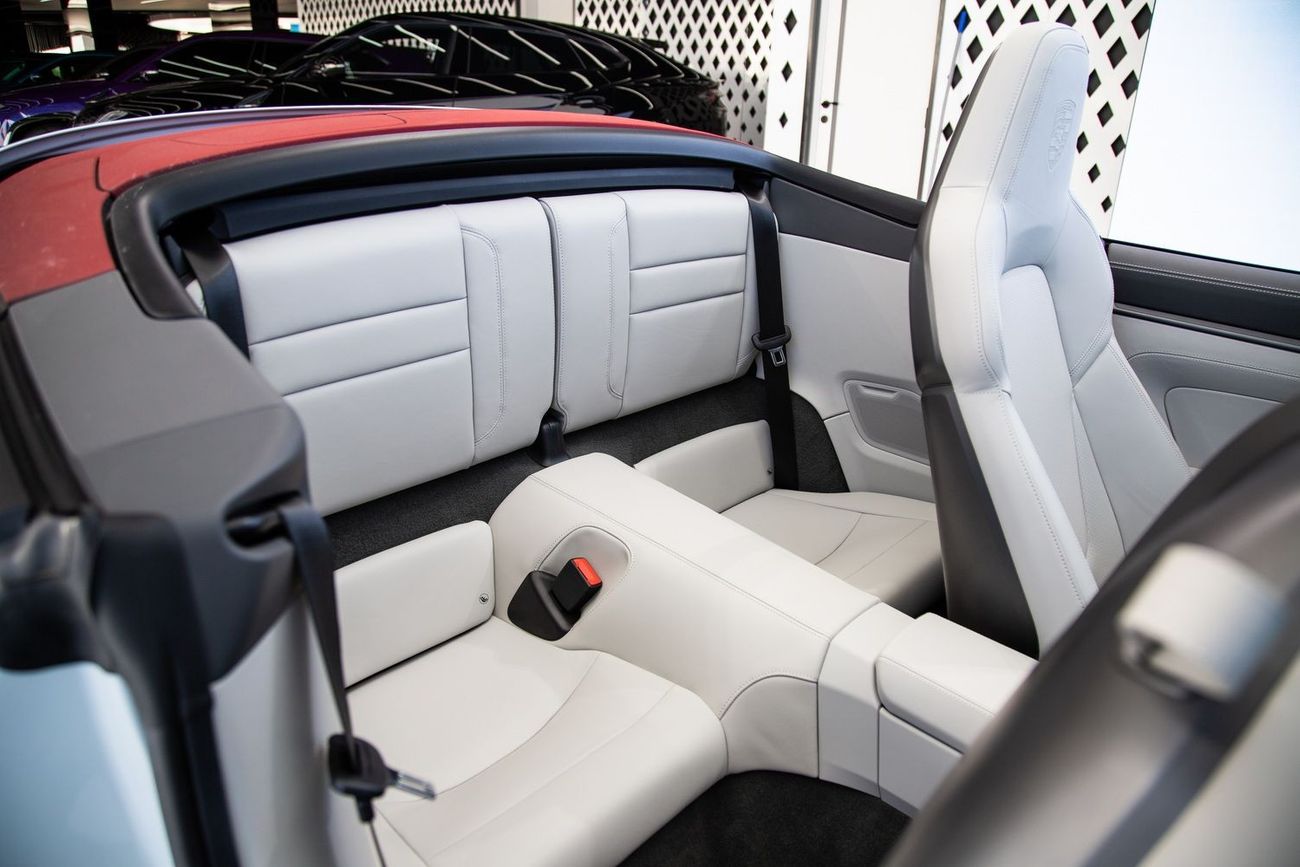 Porsche 911 Carrera S