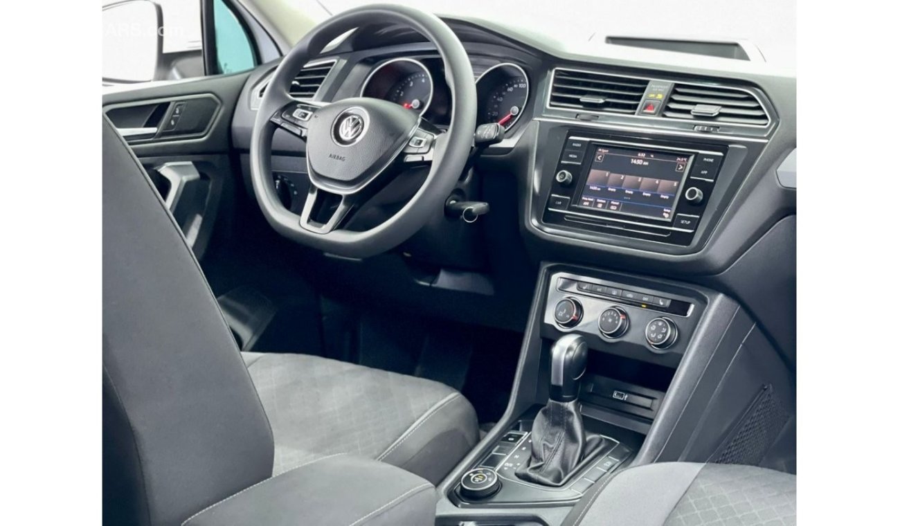 Volkswagen Tiguan S S 2019 Volkswagen Tiguan, Warranty, Canadian Specs