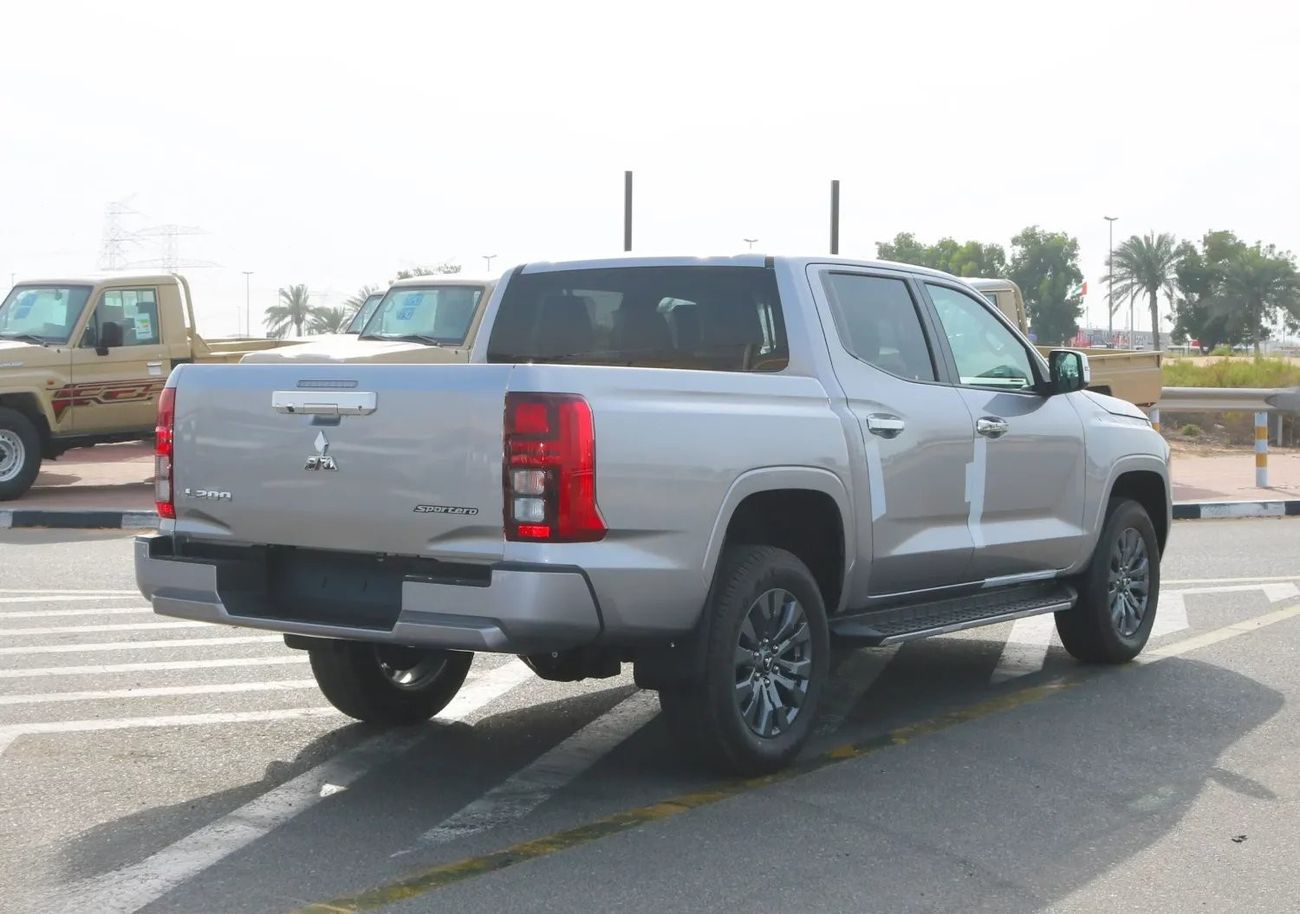 Mitsubishi L200 2024 Mitsubishi L200 / Triton Sportero 4WD 2.4L Diesel AT