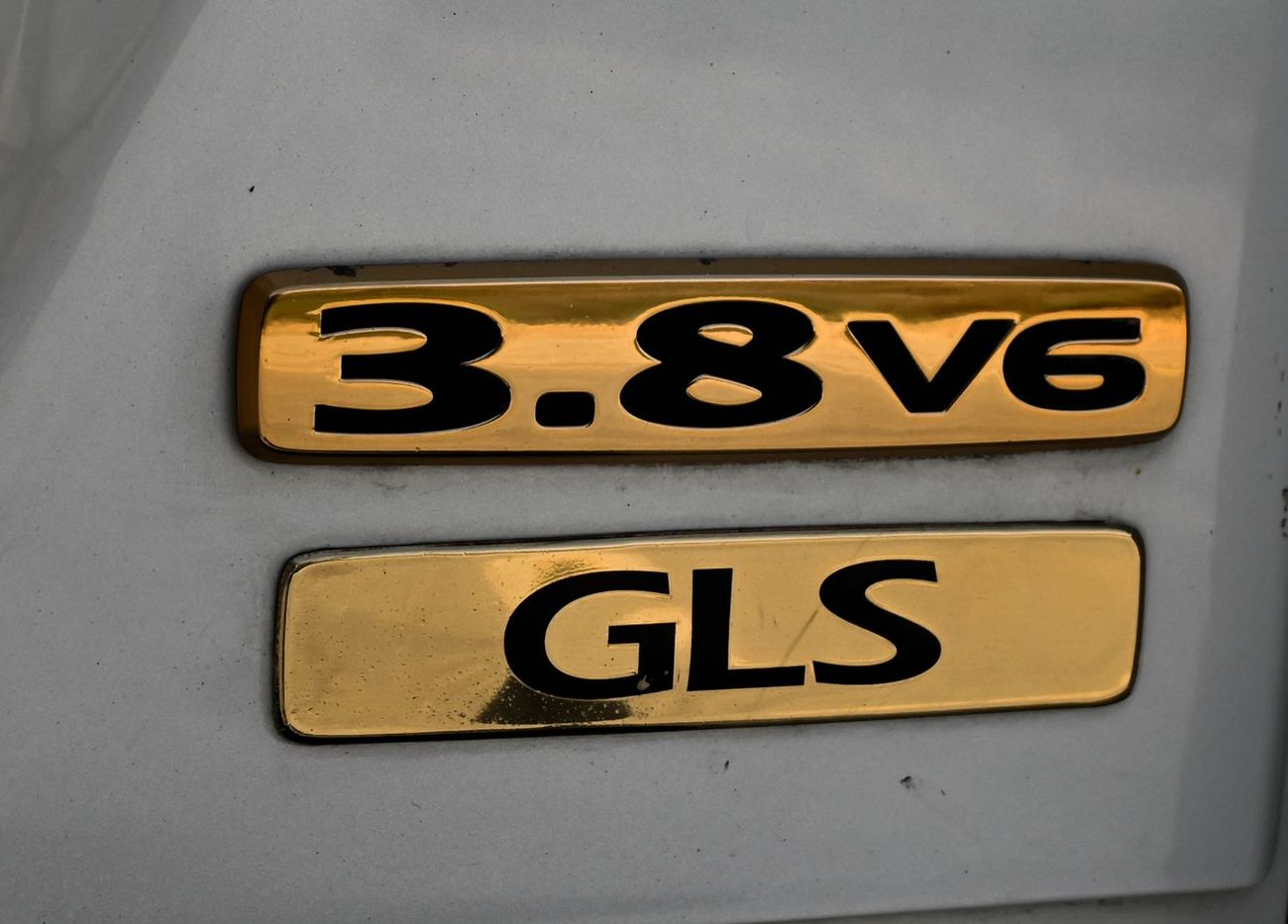 Mitsubishi Pajero GLS Mid 3.8L (274 HP) Mitsubishi Pajero 3.8L 2020 GCC Original Paint accident-free