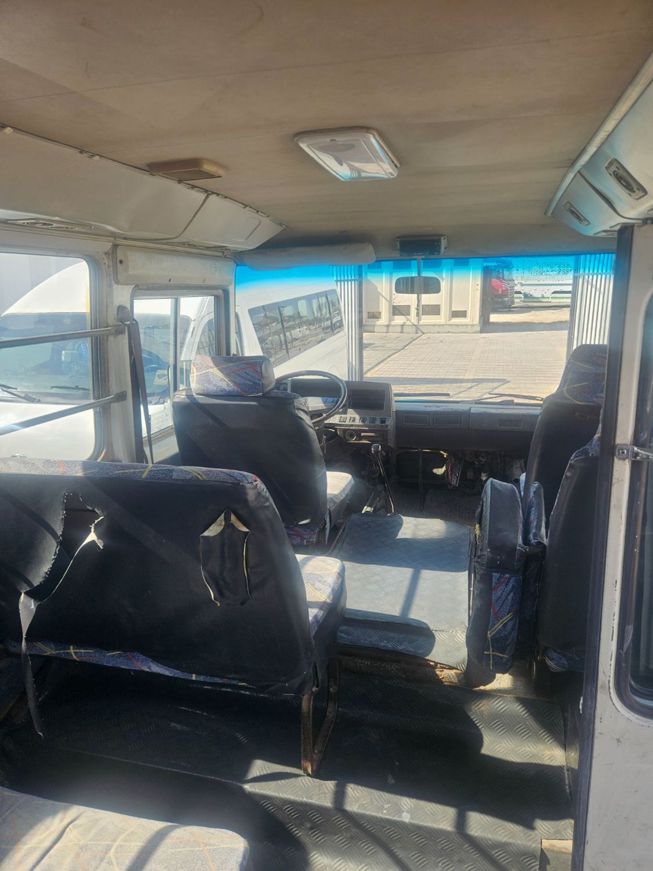 تويوتا كوستر 