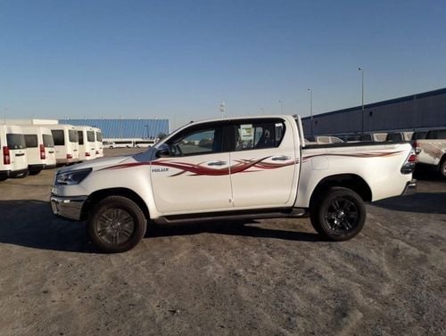 تويوتا هيلوكس Toyota Hilux 4x4 Double Cabin 2.4L Diesel AT full option 2022YM