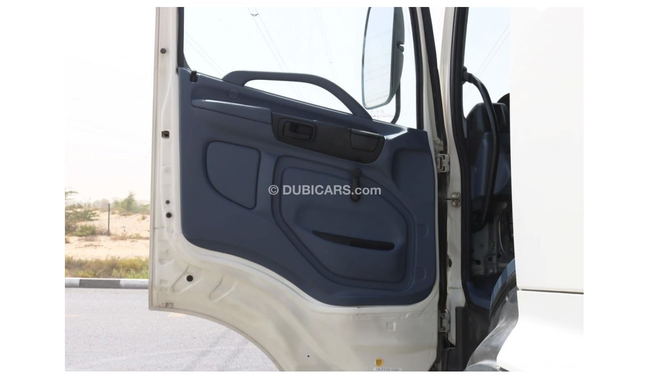 Hino 700 2010 | BRAND NEW l HINO 700 SERIES 4041 8X4 | 12Ton RIGID TRUCK WITH DRY BOX | GCC SPECS