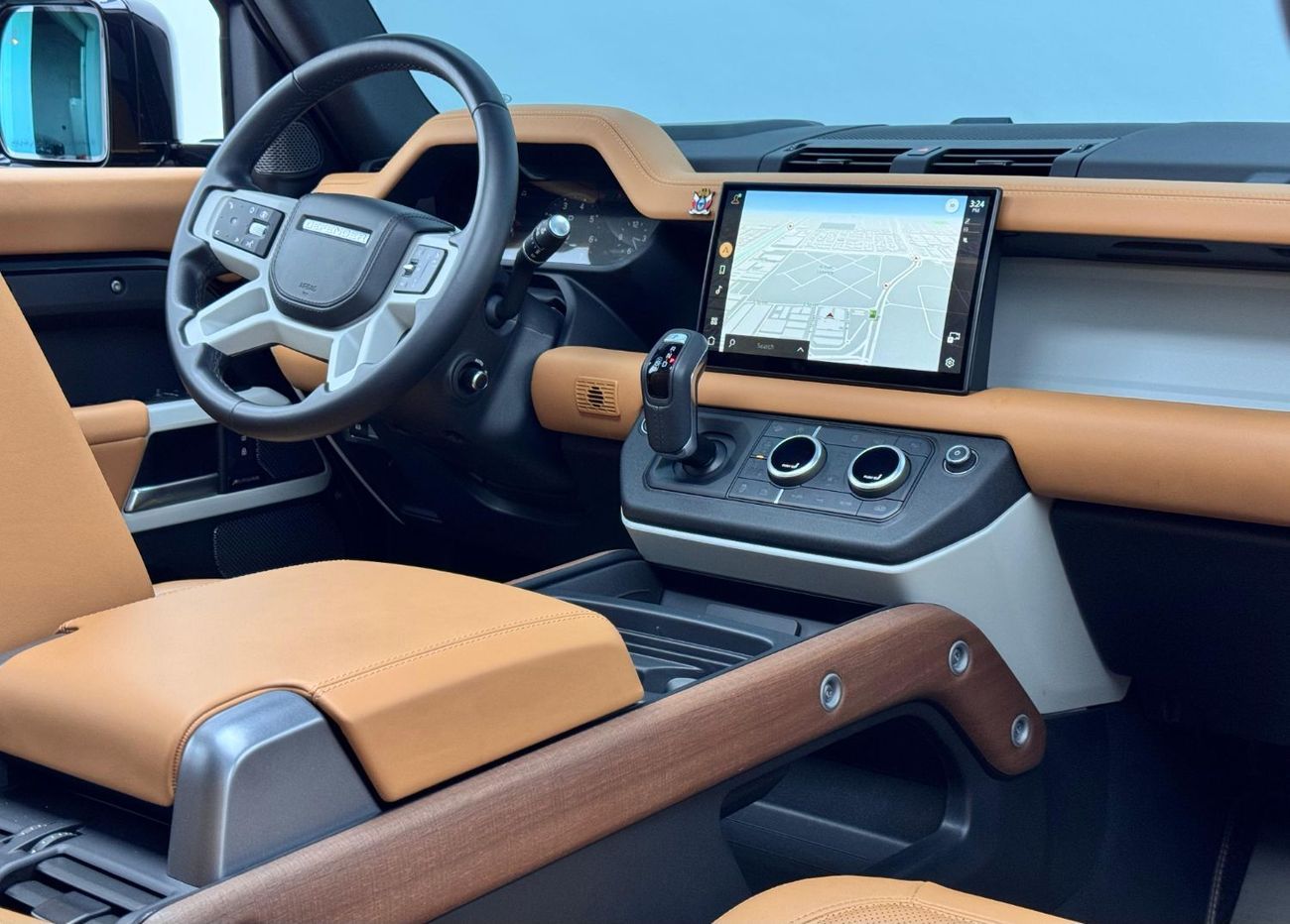 Land Rover Defender P400 110 HSE 3.0L (5 Seater) 2024 Land Rover Defender HSE P400 110, 2028 Land Rover Warranty + Servi