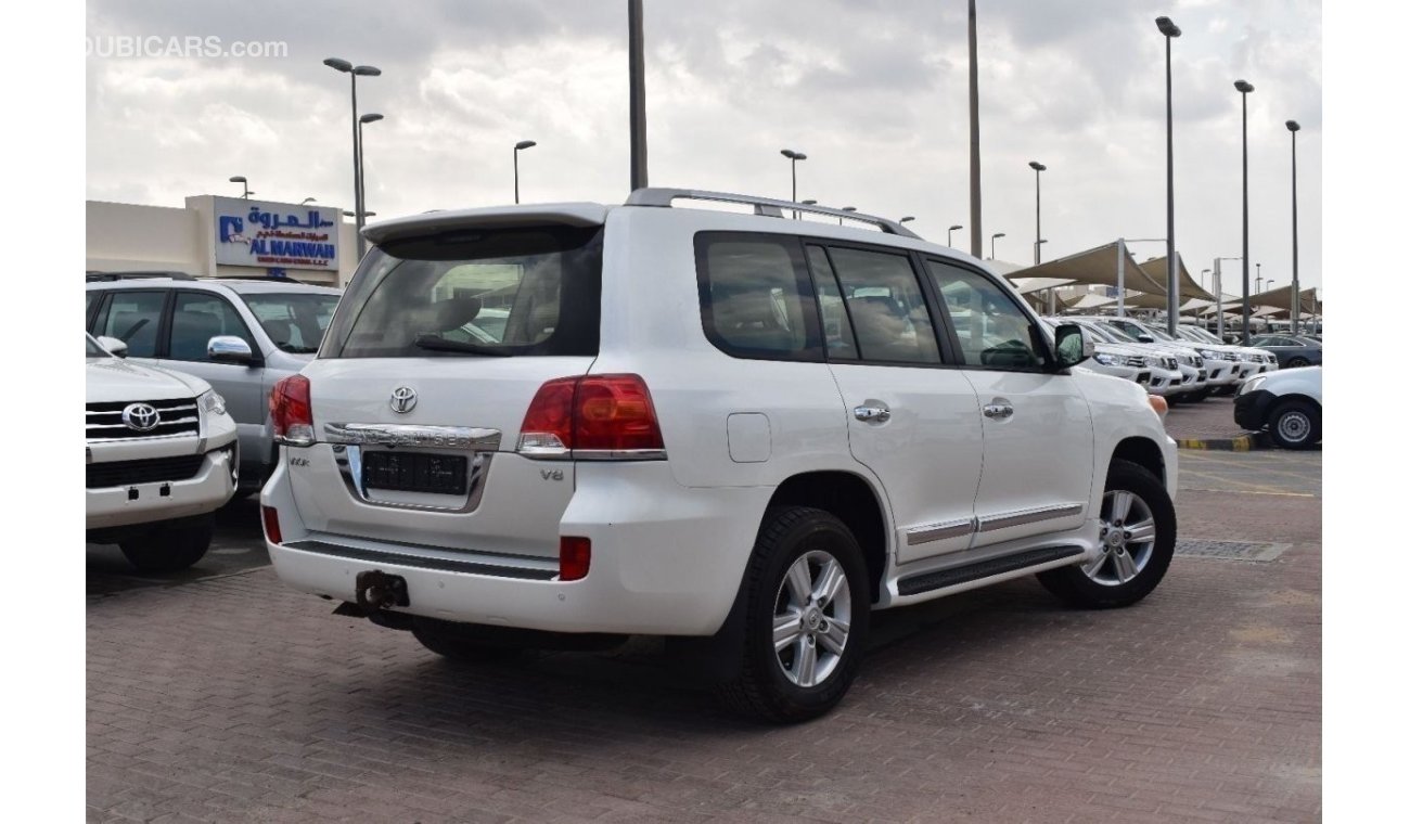 Toyota Land Cruiser 2013 | TOYOTA LAND CRUISER | VXR V8 7-SEATER | AUTOMATIC TRANSMISSION | VERY WELL-MAINTAINED | SPECT