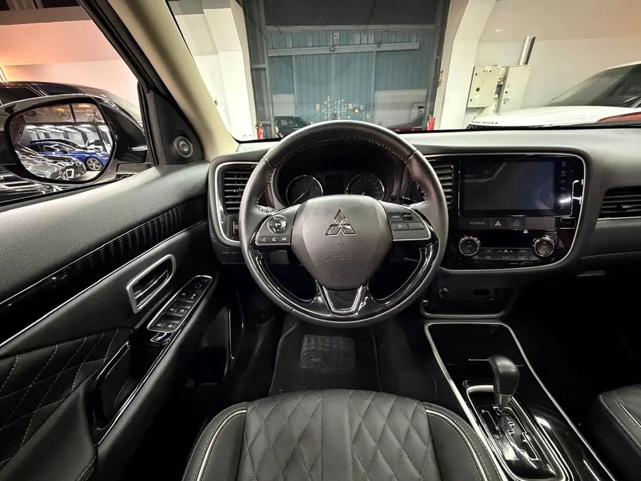 Mitsubishi Outlander 882/M| Downpayment | Leather and Sunroof | Original Paint |