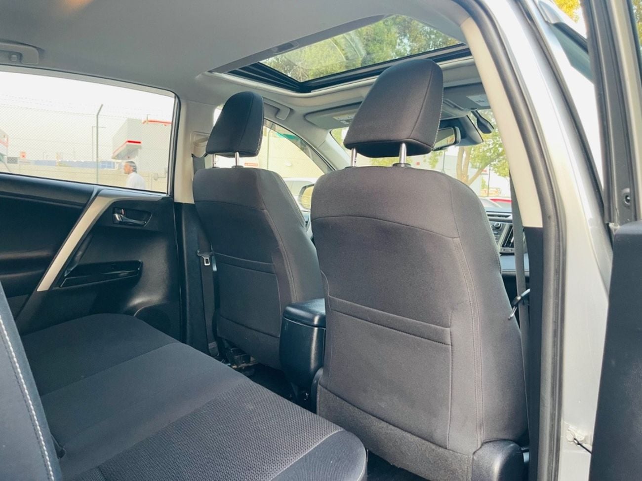 Toyota RAV4 VXR HEV 2018 RAV4 hybrid xle full option