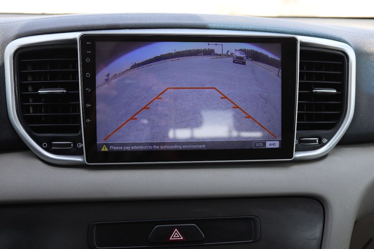 Kia Sportage LX 1.6L FWD