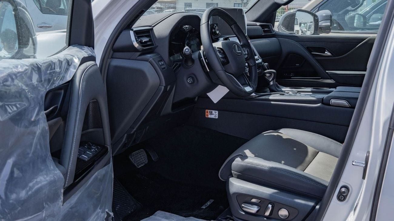 Lexus LX 600 2025 Lexus LX600 Over-Trail 3.5L AT Petrol (White)