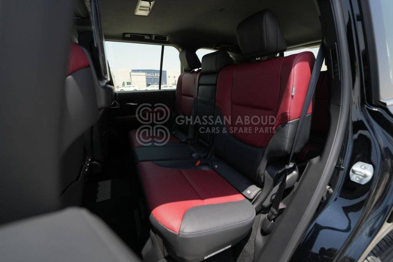 Toyota Land Cruiser VXR 3.5L