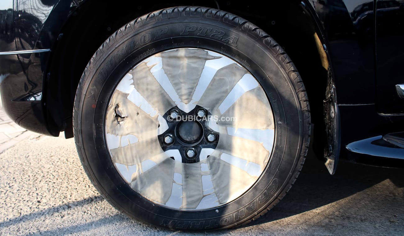 Toyota Land Cruiser Excalibur V8