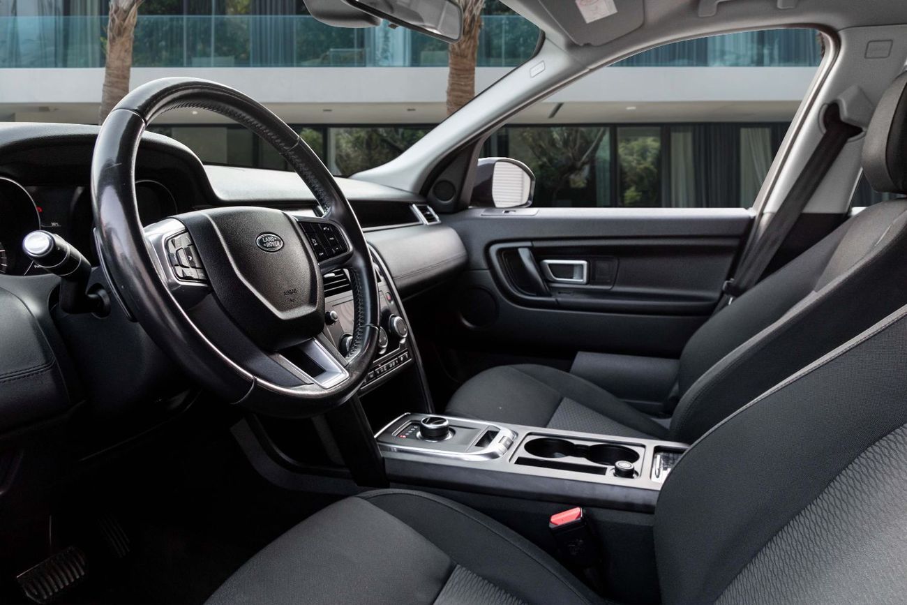 Land Rover Discovery Sport | 1,469 P.M  | 0% Downpayment | Land Rover Discovery Sport!