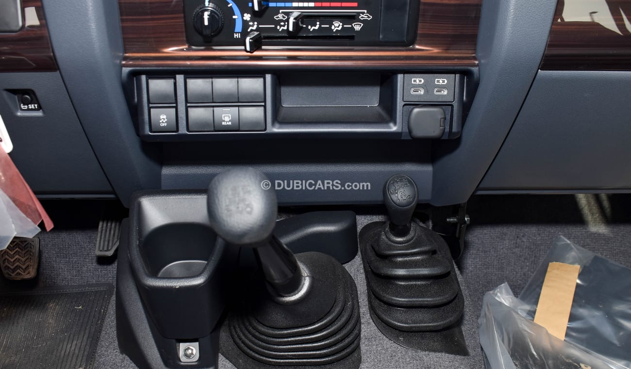 تويوتا لاند كروزر 70