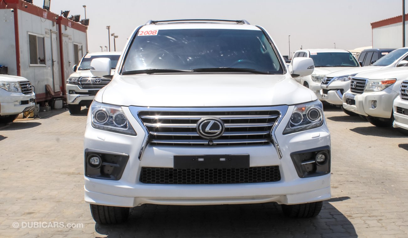 Lexus LX570 With 2015 body kit