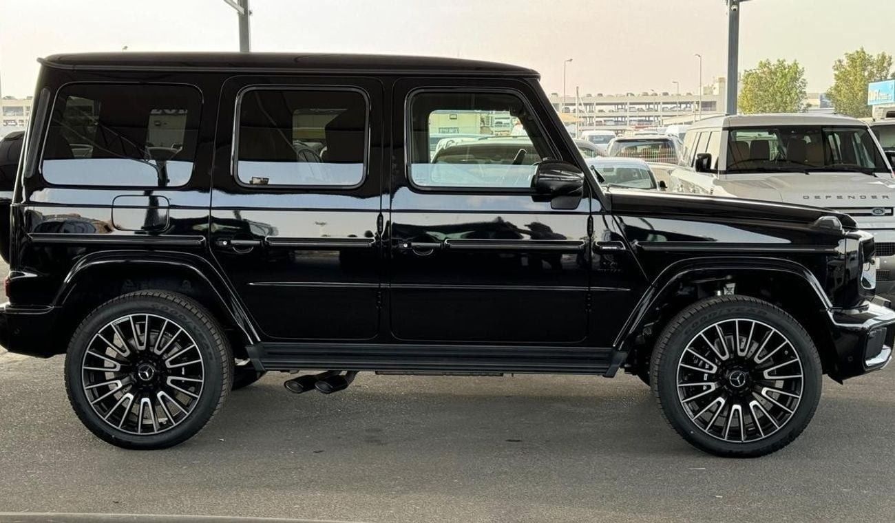 Mercedes-Benz G 63 AMG Mercedes-Benz G63 AMG 2025 Model Year A22 Active Ride Control Carbon Package INT and EXT