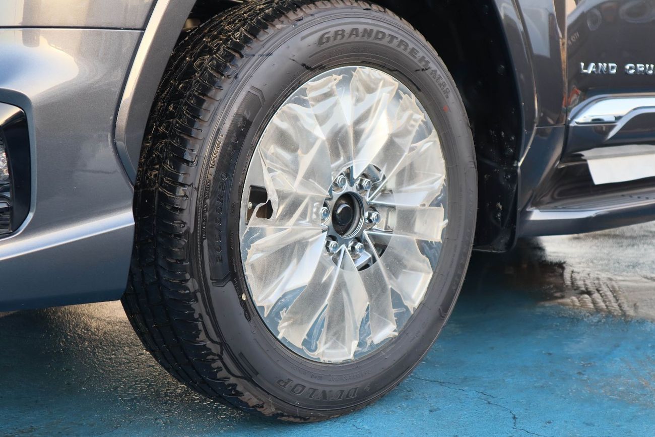 تويوتا لاند كروزر 2025 Toyota Land Cruiser GXR 3.5L (Full Option, Gray Color)