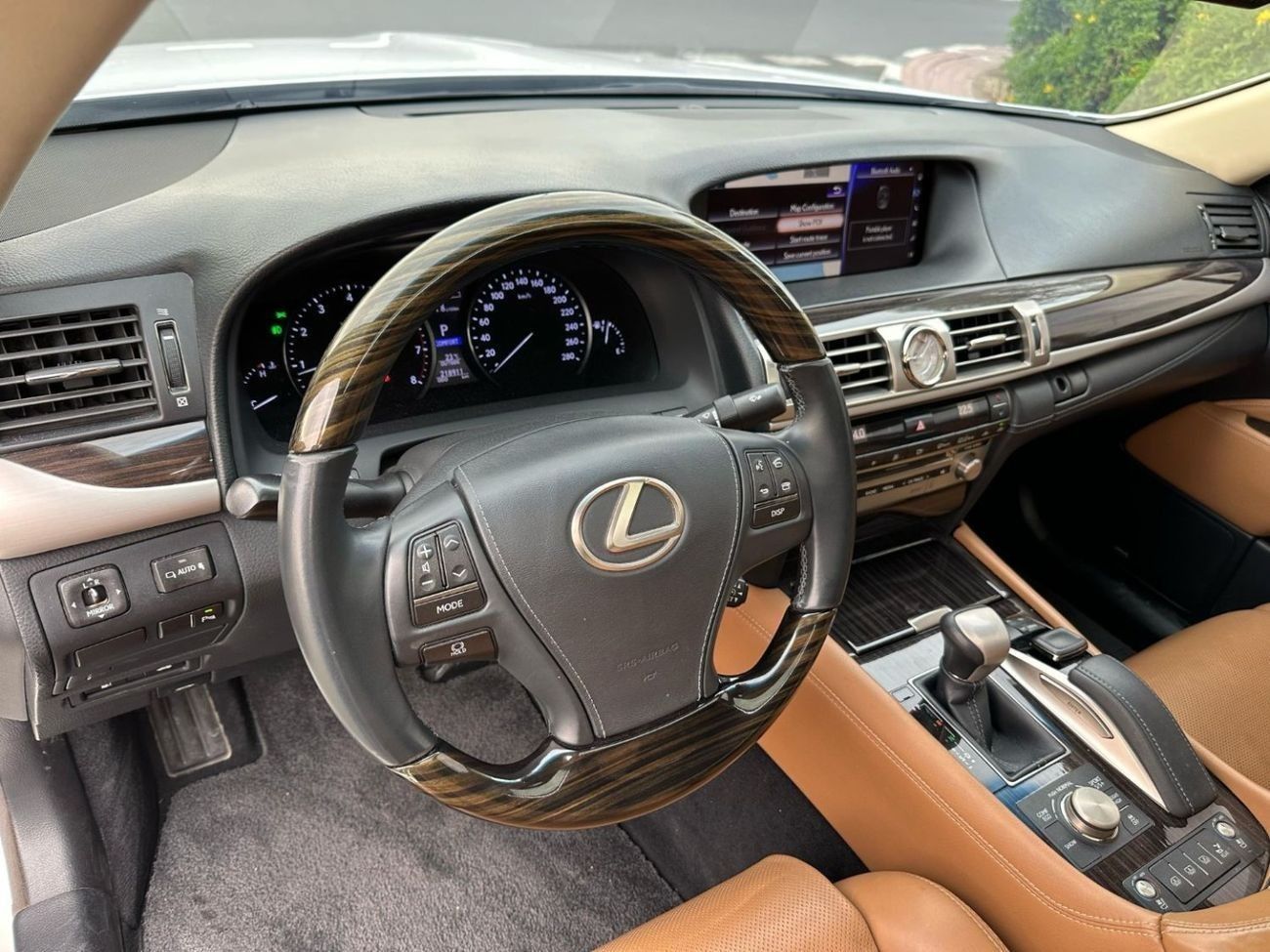 لكزس LS 460 Platinum LWB 4st 4.6L