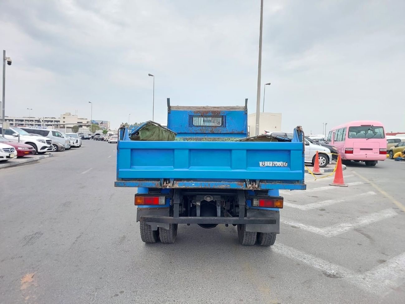Mitsubishi Fuso Canter MITSUBISHI CANTER DUMPER TRUCK RHD 1997 MODEL 4.2 L DIESEL MANUAL(PM31523)