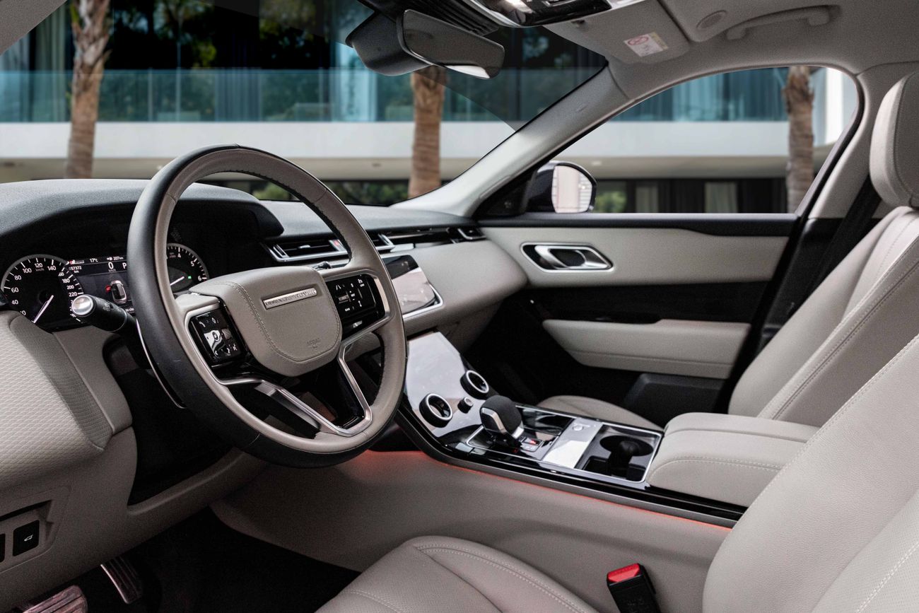 لاند روفر رينج روفر فيلار Range Rover Velar SE R-Dynamic | 4,603 P.M | 0% Downpayment | VELAR SE R-DYNAMIC | AGENCY WARRANTY!