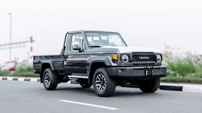 Toyota Land Cruiser Pick Up 2026 Toyota Land Cruiser LC79 4.0L AT Petrol Full Option (Gray-Brown)