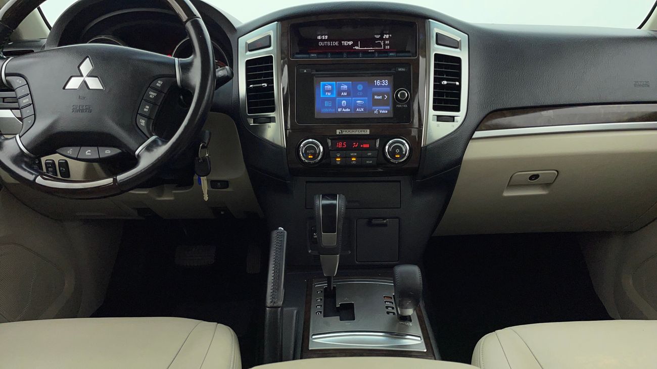 Mitsubishi Pajero GLS HIGHLINE 3.8 | Zero Down Payment | Free Home Test Drive