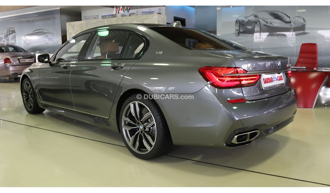 Used BMW 760Li M Li 2017 for sale in Dubai - 127001