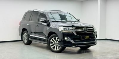 تويوتا لاند كروزر VXR