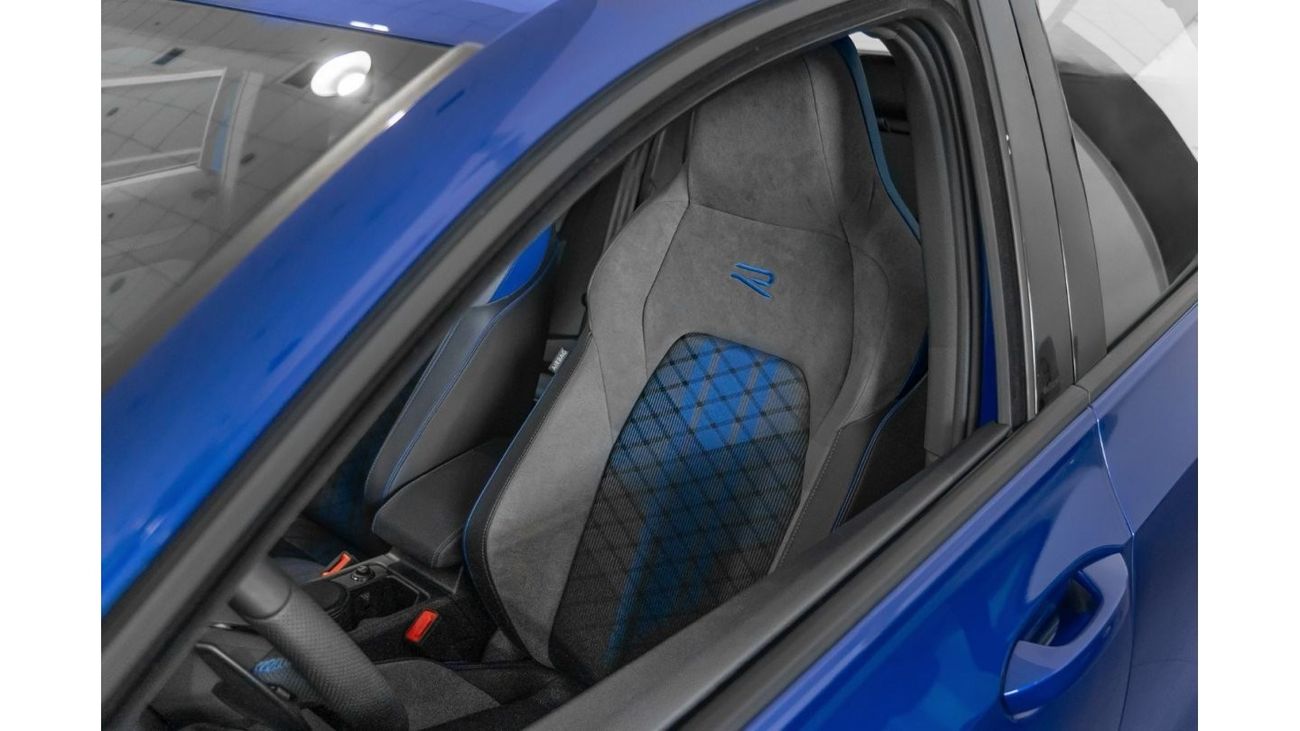 فولكس واجن جولف 2024 Volkswagen Golf R / Volkswagen Warranty & Full VW Service History