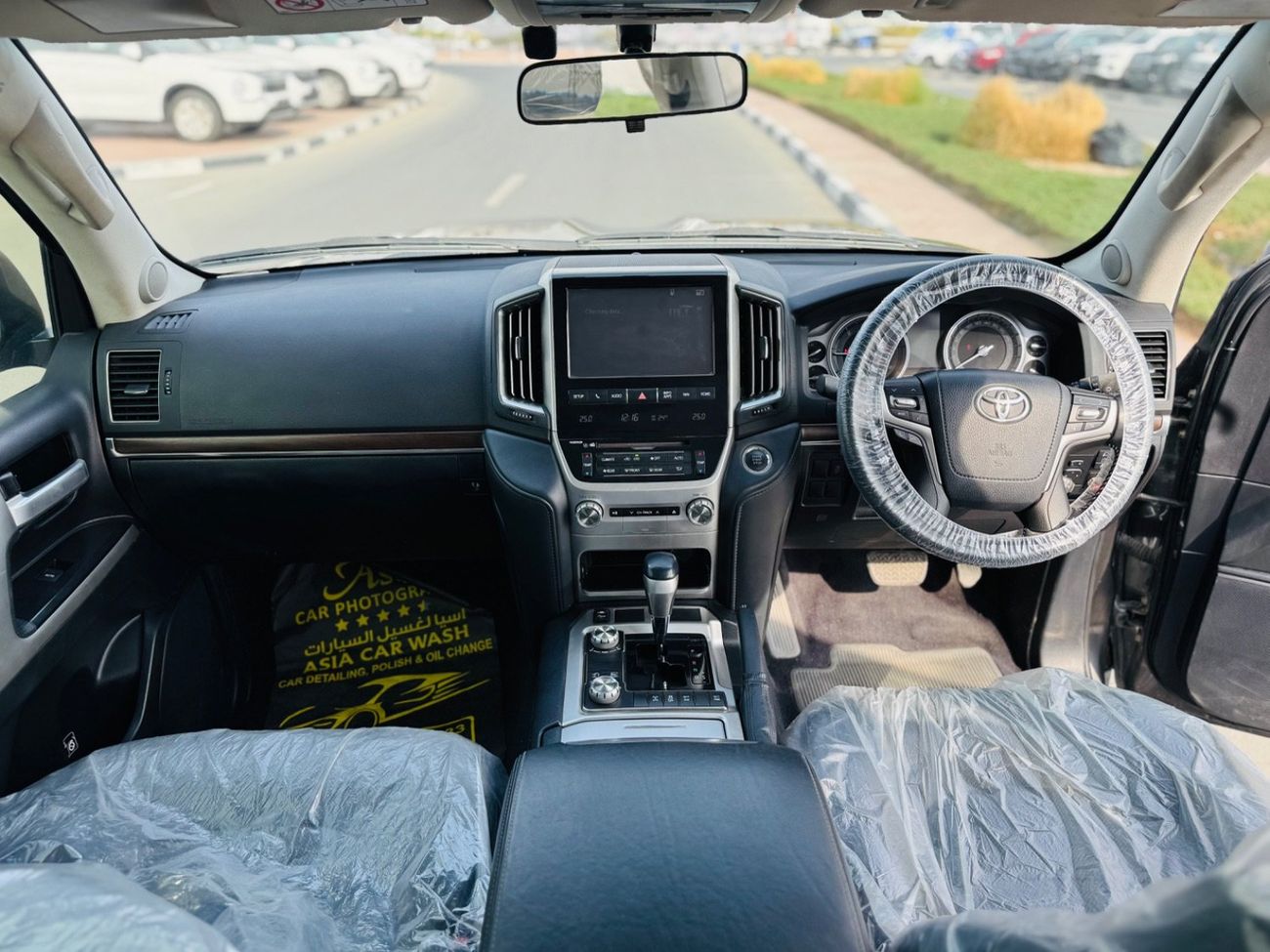 Toyota Land Cruiser VXR top of the range