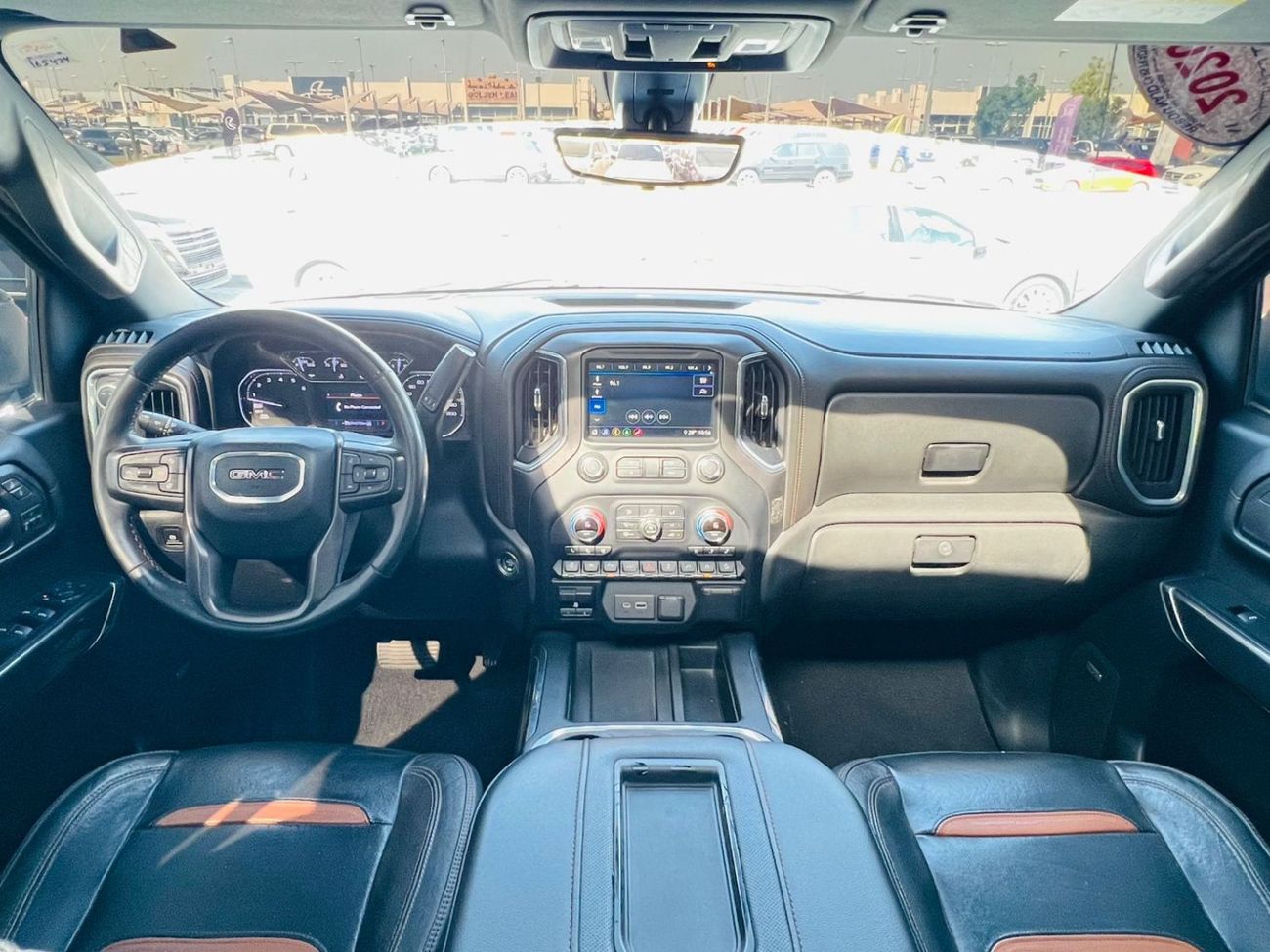 جي أم سي سييرا 5.3L V8 SLT Crew Cab (AWD)