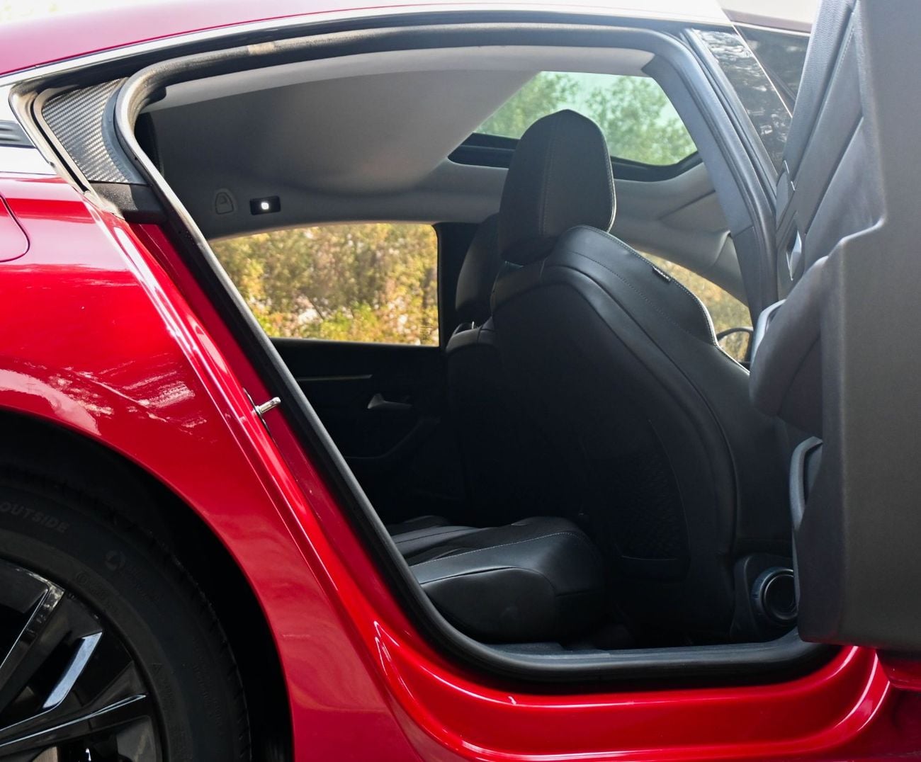 بيجو 508 Peugeot 508 1.6 L 2020 GCC  Accident-Free Original Paint Excellent Condition