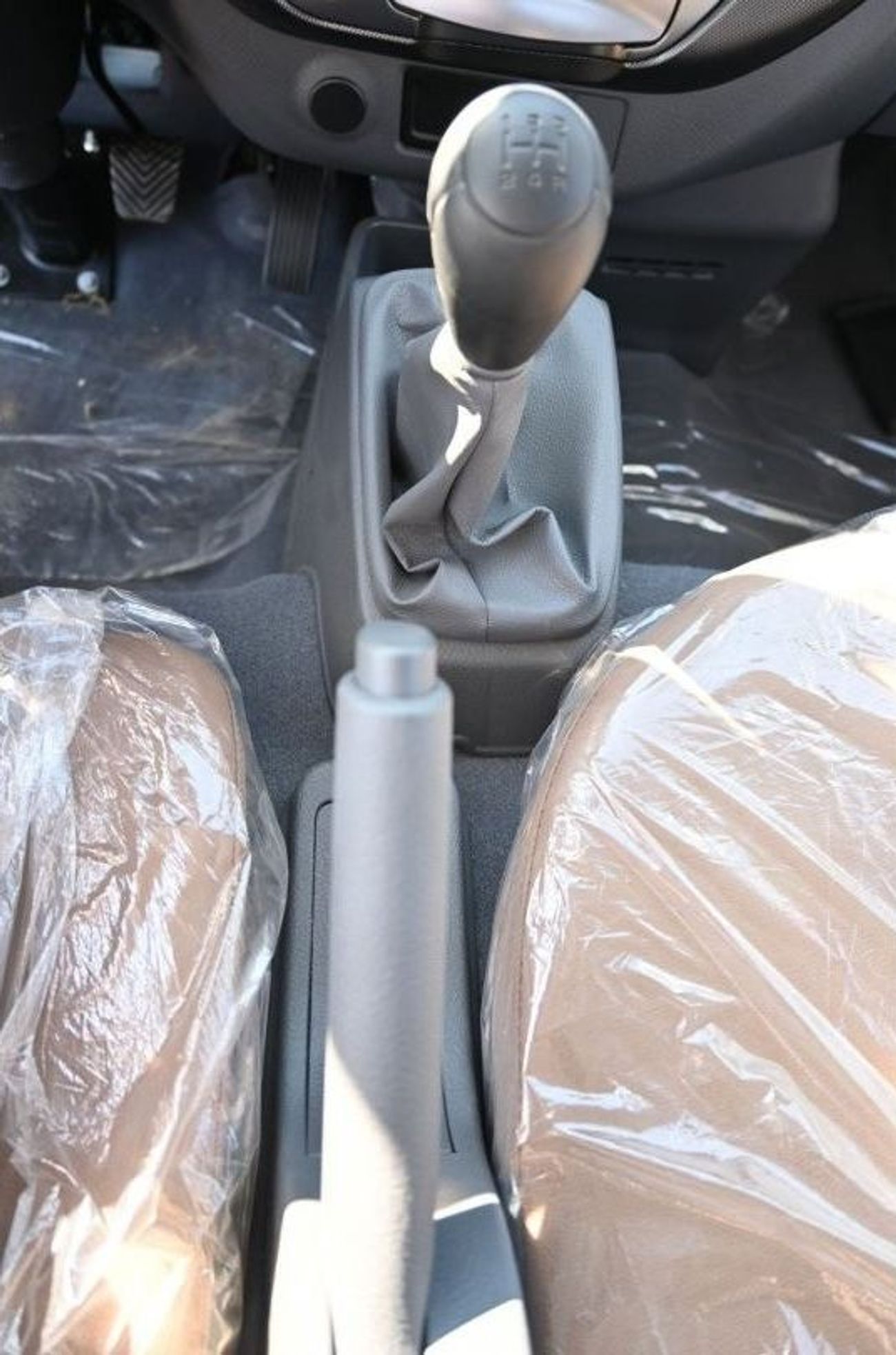 Kia K2700 KIA Bongo K2700 2.7L Diesel, Pickup Truck, RWD, 2 Doors, Single Cabin, Manual Transmission, Leather