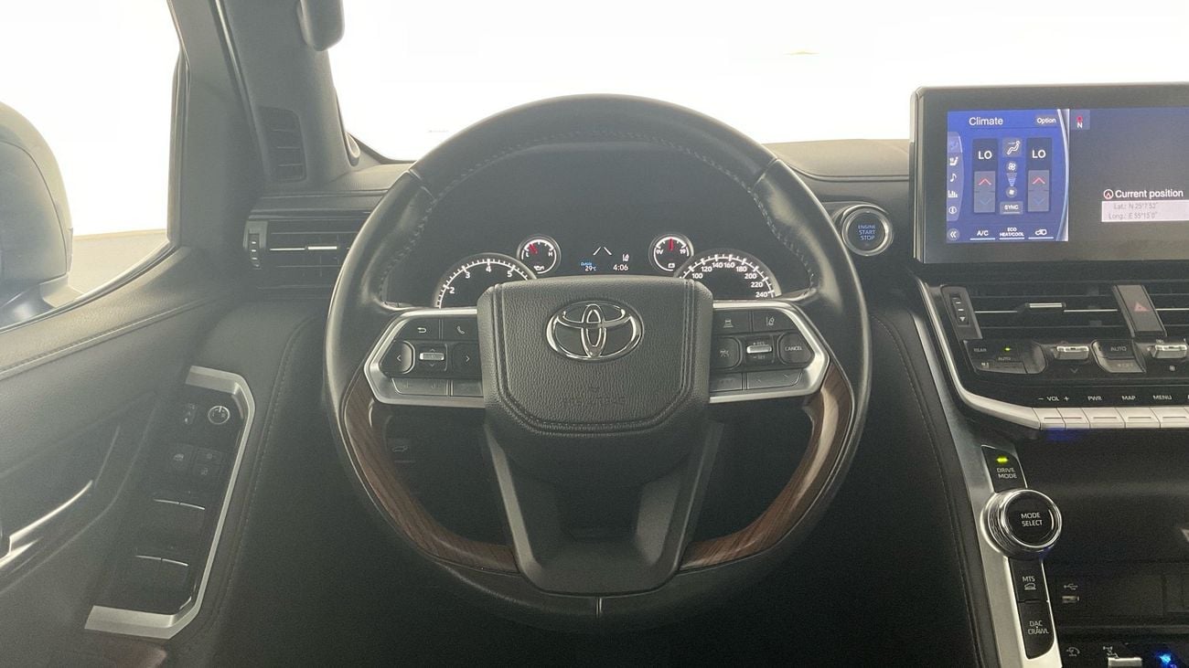 تويوتا لاند كروزر GXR | شامل الضمان | 0 ﺪﻔﻋﺓ ﺃﻮﻟﻯ