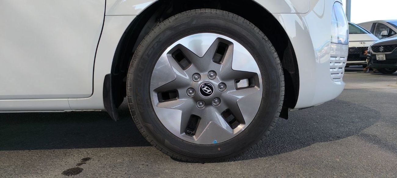 هيونداي ستاريا COMFORT STARIA 2.2L DIESEL 11 SEATER